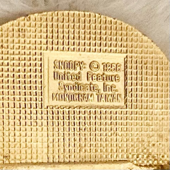 SUPER RARE 1958 Snoopy Monogram “D” Lapel Pin - Picture 4 of 5